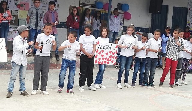 Los estudiantes participaron en la jornada de paz. Cortesía