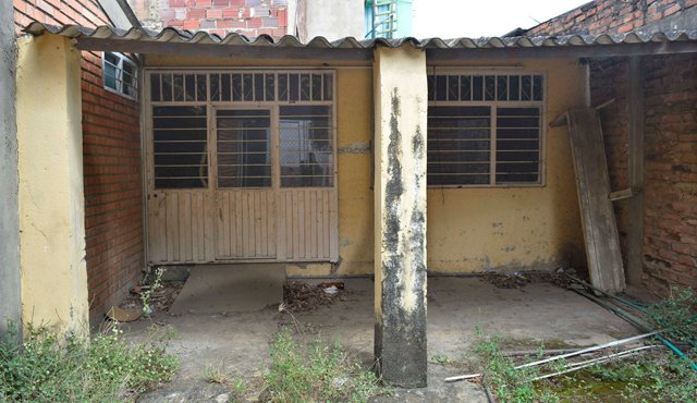 Así luce hoy el antiguo Centro de Salud de Antonia Santos, cumple 16 años sin tener servicio. Edisson Figueroa