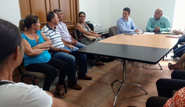 En el encuentro se concluyó que los dueños de los predios se dirigirán a firmar las escrituras hasta Salazar de Las Palmas. Cortesía