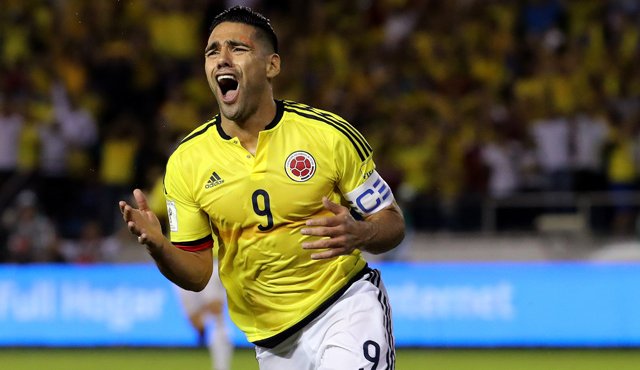 Radamel Falcao marcó el único gol de Colombia en la derrota frente a Paraguay. EFE