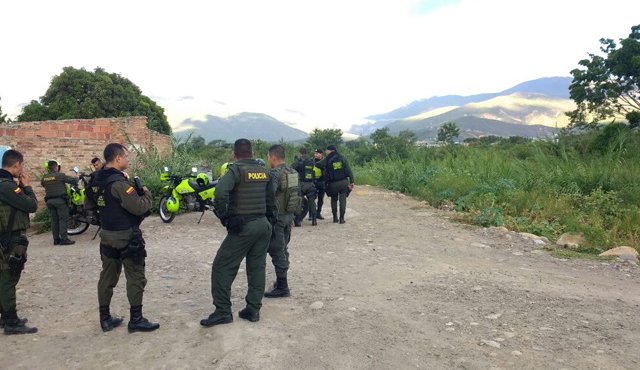 Los disparos se presentaron desde el sector la invasión Mi pequeña Barinas (Venezuela). La Opinión