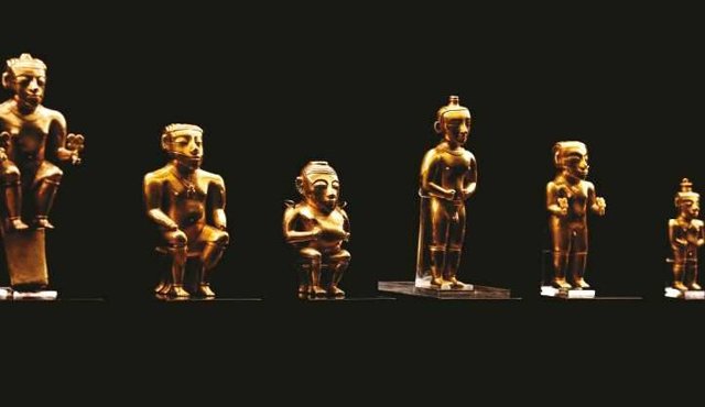 El tesoro lo componen 122 piezas de oro que actualmente reposan en el Museo de América de Madrid. Archivo
