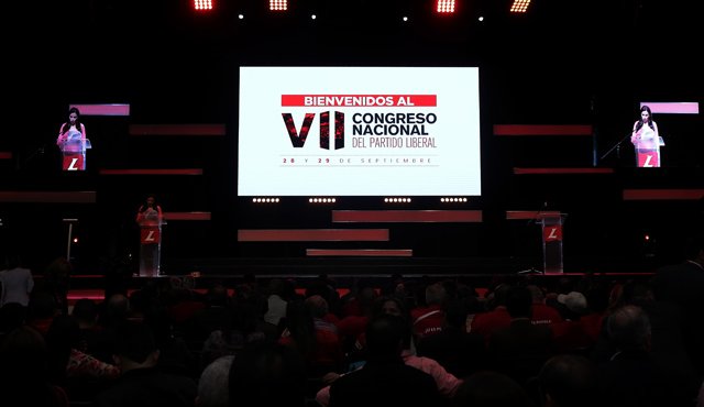 El exnegociador Humberto de la Calle, sostuvo que es un “tema complejo, soy sensible frente al tema del costo". Colprensa