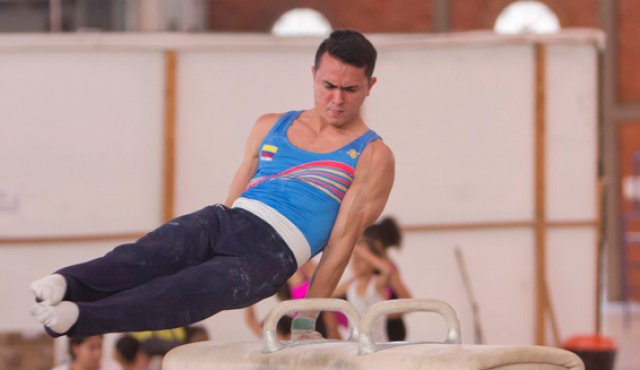 Es muy satisfactorio que escojan a Colombia para esta academia, y mucho más aun que escojan a Cúcuta”
Jairo Ruiz Luis Alfredo Estévez