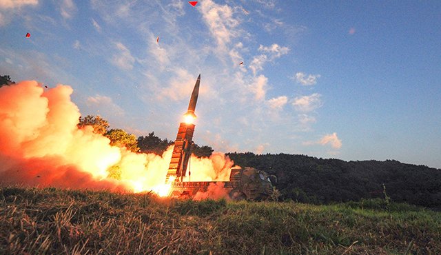 Pyongyang aseguró haber detonado una bomba de hidrógeno, que puede instalarse en un misil intercontinental. AFP