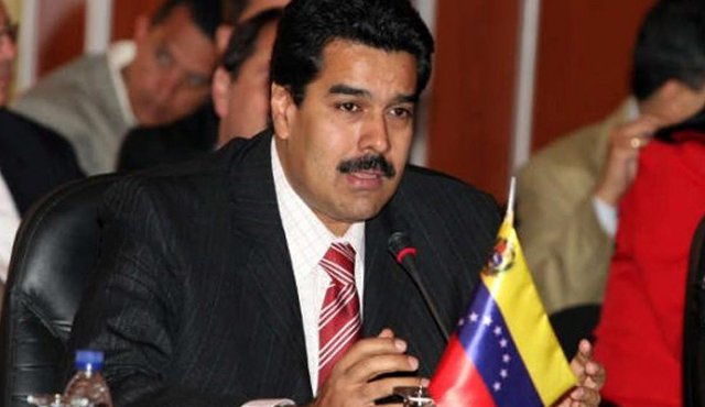 El presidente Nicolás Maduro y miembros de su gabinete están incluidos. Archivo La Opinión
