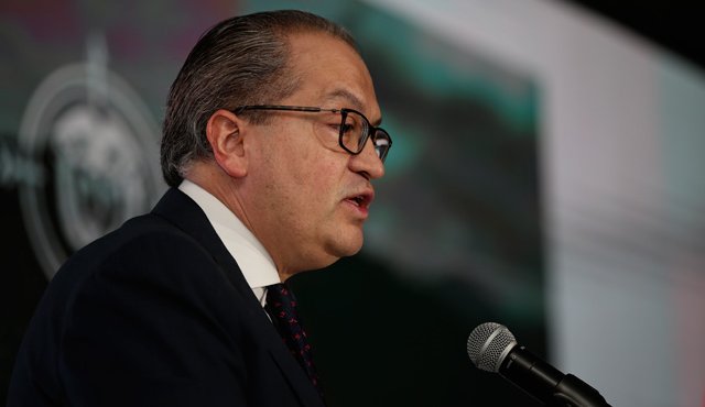 El procurador general Fernando Carillo Flórez sostuvo que los asesinatos a los defensores de los derechos humanos, es un problema cultural del país, que es importante empezar a superarlo para salir adelante. Colprensa