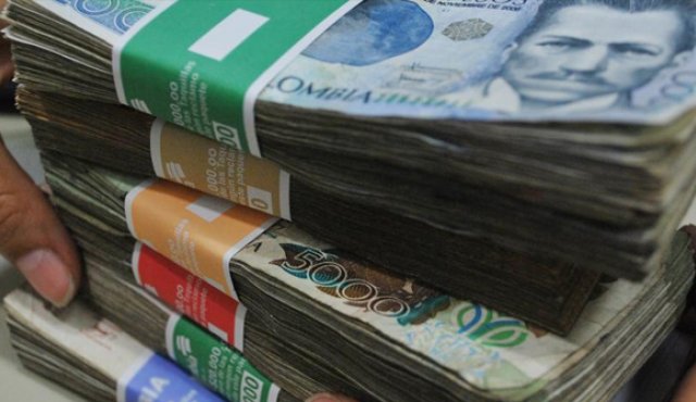 Dinero. Internet