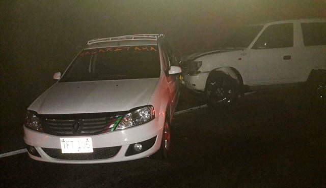 En medio de la persecución de los pistoleros, las víctimas chocaron contra un carro de servicio público. César Obando