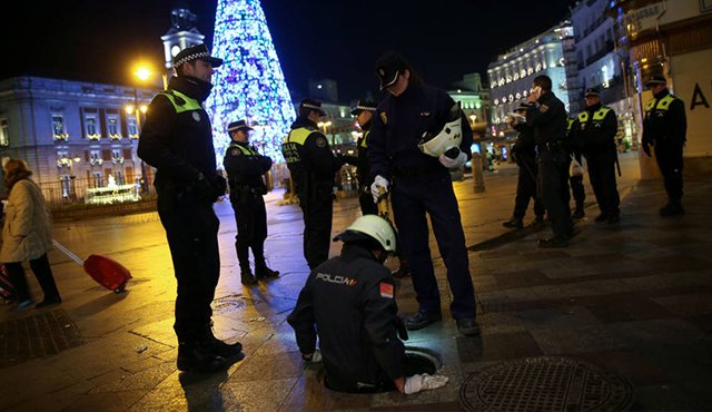 En otras capitales europeas, como Sofía, Viena, Budapest y Praga, las especiales medidas de seguridad se extenderán desde los centros urbanos. cambio16.com