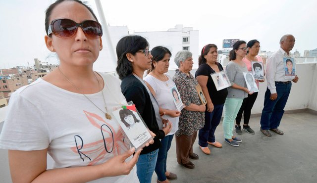 Familiares de los fallecidos, lamentan el indulto al expresidente Alberto Fujimori y recurrirán a la Corte Interamericana de Derechos Humanos. AFP