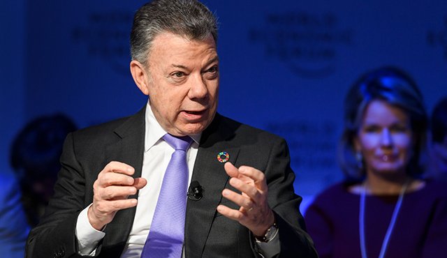El presidente Juan Manuel Santos rechazó rotundamente el adelanto de las elecciones en Venezuela. AFP