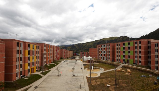 En estos meses los desembolsos para No VIS empezaban por semana en $186.335 millones y a enero 19 iban en $173.128 millones. Colprensa