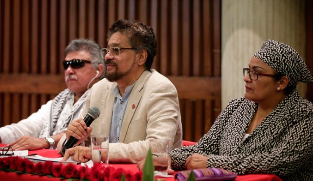 El Consejo Nacional Electoral (CNE) resolvió ayer más de 40 solicitudes de revocatoria de inscripciones para las elecciones del 11 de marzo, entre las cuales se incluían varias de los candidatos de Farc. Colprensa