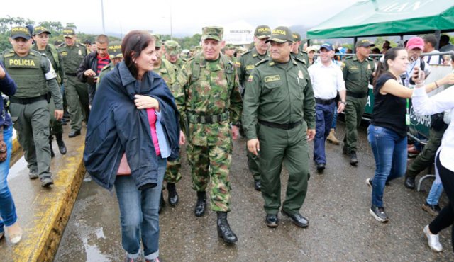 “Todas nuestras capacidades están desplegadas para enfrentar con contundencia al crimen organizado y a las distintas manifestaciones del delito", dijo el general Alberto José Mejía, comandante de las Fuerzas Militares. Cortesía