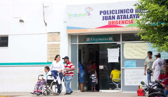 Ayer, los líderes comunales de Atalaya se quedaron esperando las explicaciones de la gerente de la ESE Imsalud, Catherine Calabró, en torno a la concesión del centro de trauma y ortopedia. Alfredo Estévez