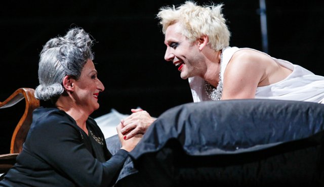 Eva Perón es una de las obras polémicas que estará en el Festival Iberoamericano de Teatro (FITB). Colprensa