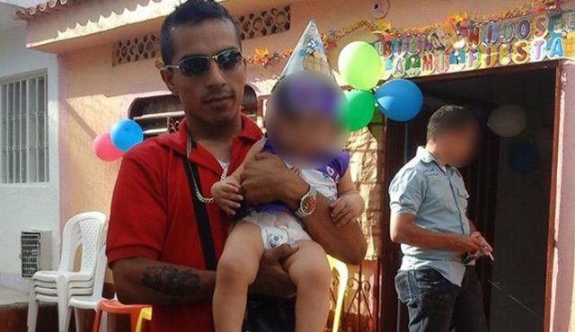 Wladimir Marroquín Jacanamejoy disfrutó de sus últimas cervezas minutos antes de ser asesinado. Cortesía