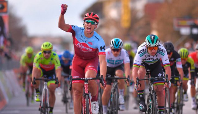 El alemán Marcel Kittel (Katusha) ganó la segunda etapa. Tomada de Twitter
