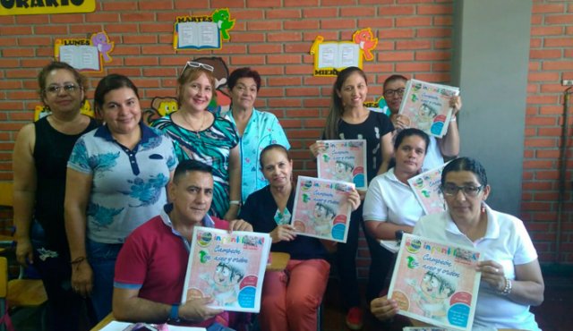 Los docentes ahora cuentan con un instrumento más que les servirá de apoyo para sus clases. Giovanny Rojas