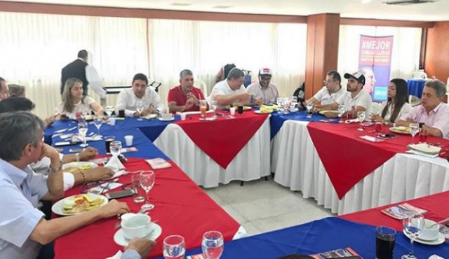 La primera reunión para la organización de la campaña de Germán Vargas Lleras en Norte de Santander fue encabezada por el senador Mauricio Lizcano (Partido de la U). Cortesía
