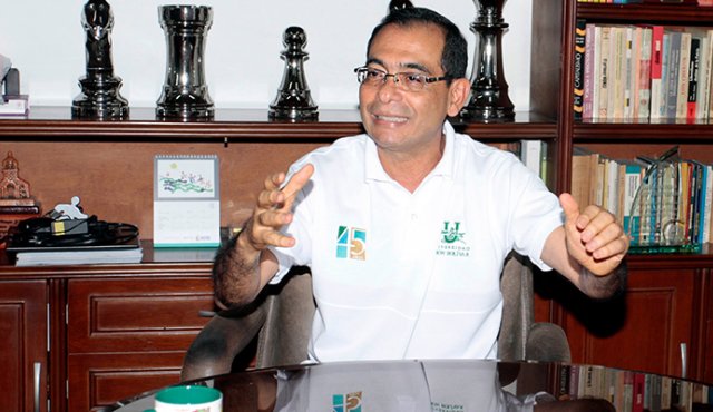 "Son 204 los investigadores nuestros a quienes Colciencias reconoce por su dedicación a la producción científica de calidad”, Josué Consuegra, rector de la Universidad Simón Bolívar. La Opinión