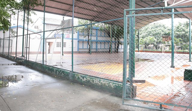 La cancha en el barrio Guaimaral. César Obando