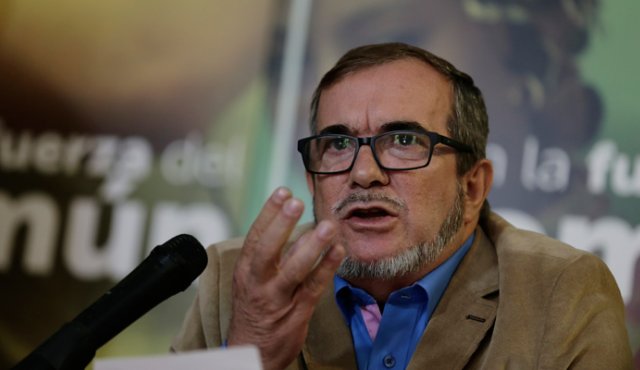 Londoño dijo también que se debe elevar la vigilancia revolucionaria. Colprensa