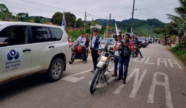 Caravanas hacia El Tarra para participar en la Asamblea por la Vida, la Paz y la Reconciliación. Comité Por La Vida, la Reconciliación y La Paz del Catatumbo