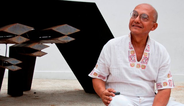 Óscar Iván Roque Mosquera, natural de Popayán y de 60 años, recientemente ganó el Salón del Agua y recibió mención de honor en el Salón de Fotografía.