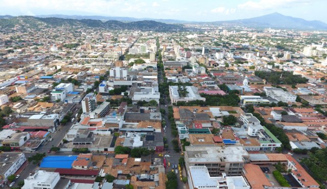 La propuesta es que el centro sea una zona de interés cultural, y se mantengan los usos de oficinas de gobierno, y se sostengan algunos comercios de bajo impacto. Archivo