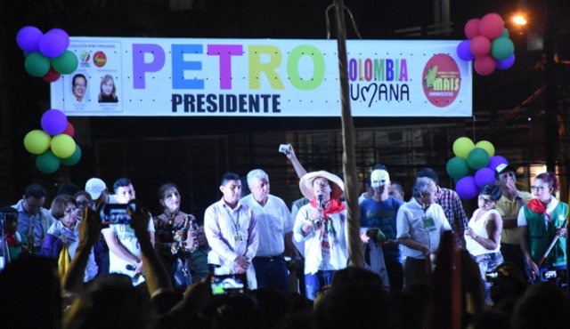 La solicitud del candidato Gustavo Petro para cambiar el logo de Colombia Humana en el tarjetón electoral, era con el fin de incluir el nuevo que vienen usando en la campaña. Colprensa