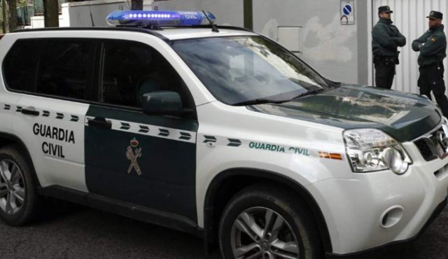 Los agentes policiales agredidos forman parte de los grupos policiales que el gobierno español despliega en Algeciras. Internet