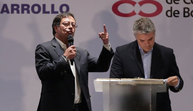 Los candidatos Gustavo Petro e Iván Duque, vienen sosteniendo reuniones con las diferentes fuerzas políticas para concretar el mayor número de apoyos que les permita llegar fortalecidos a la segunda vuelta. Archivo