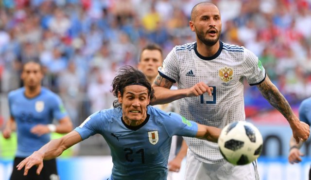 Uruguay puso en aprietos a los rusos. AFP