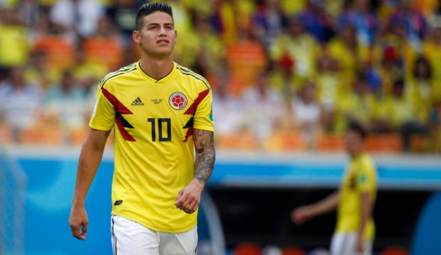 James tuvo que retirarse del juego contra Senegal. Colprensa