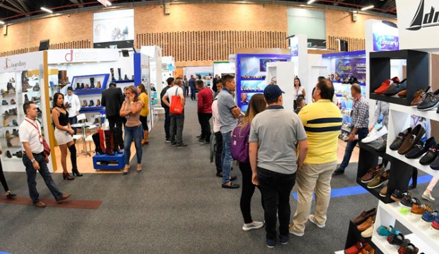 La Feria Internacional del Cuero, el calzado y la marroquinería, en Bogotá, cuenta con la participación de expositores de México, Brasil, Italia, España y China. Cortesía