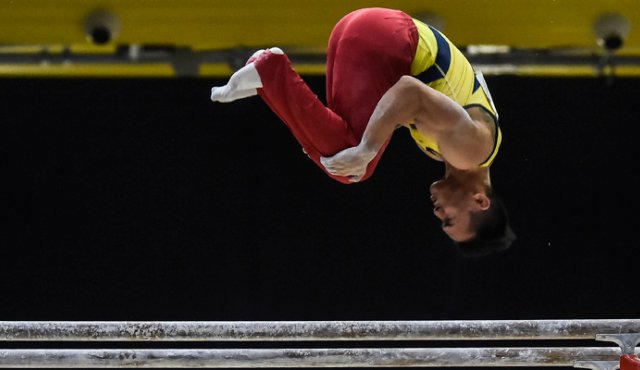 El gimnasta cucuteño Jossimar Calvo en una de sus presentaciones anoche en los Juegos Centroamericanos y del Caribe, en Barranquilla. Cortesía
