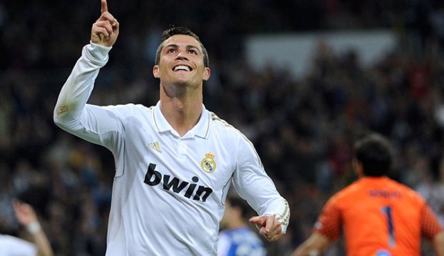 Cristiano cuenta con un 7 por ciento de grasa corporal, cuando lo normal, a su edad, es que tenga 10 por ciento. AFP