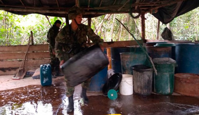 En la vereda Santa Clara. Ejército