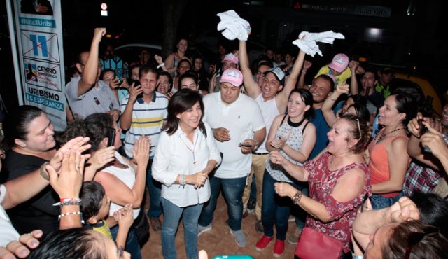Milla Romero pasó de la alegría a la desilusión en cuestión de unos días, pues la curul que creía ganada la perdió en los escrutinios. Hoy está a punto de recuperarla, por cuenta de una sorpresiva renuncia.
Archivo