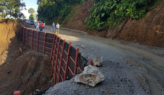 A pesar de las lluvias en la región siguen las obras. Cortesía