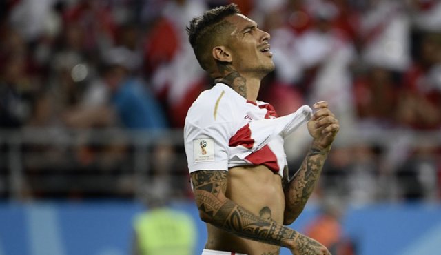 A Guerrero, del Internacional Porto Alegre, le quedan por cumplir ocho meses de inhabilitación, sanción impuesta por el Tribunal de Arbitraje Deportivo (TAS). Archivo