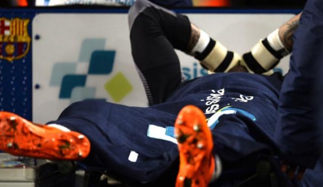 Valdés, de 32 años, se perderá el Mundial. La Opinión