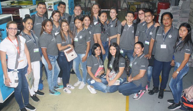 Estudiantes de sistemas integrados de calidad (HSEQ). Giovanny Rojas