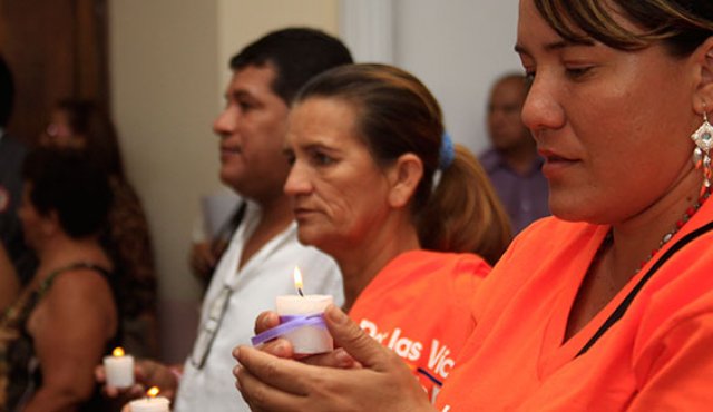 Un cabildo abierto que fue instalado con una oración y el encendido de velas, organizado por la Gobernación, la Asamblea y la Unidad de Víctimas, marcó la conmemoració del Día de las Víctimas en Norte de Santander. La Opinión