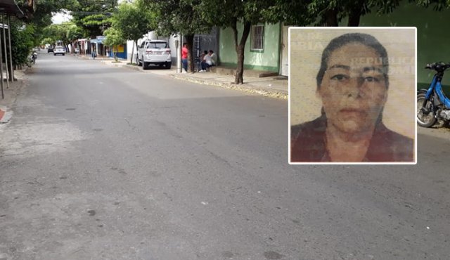 La mujer salió sola a caminar y fue cuando precisamente se encontró con la muerte. La Opinión