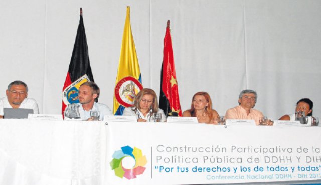 La Opinión