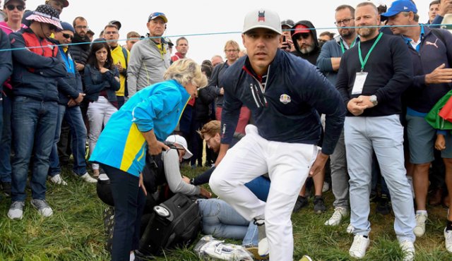 El golfista estadounidense Brooks Koepka lamentó que la espectadora haya perdido la visión por el golpe recibido por una bola lanzada por él durante la Ryder Cup. AFP
