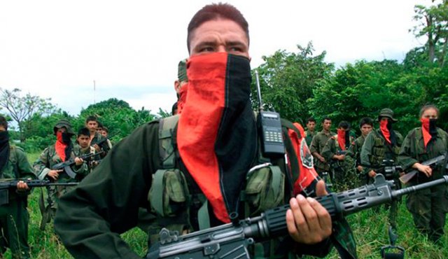 Entre octubre del año pasado y enero de este, el Gobierno y el Eln acordaron un primer alto el fuego bilateral que se extendió por 101 días. Archivo